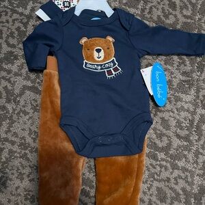 NWT 3 pc Navy and Brown Bear set